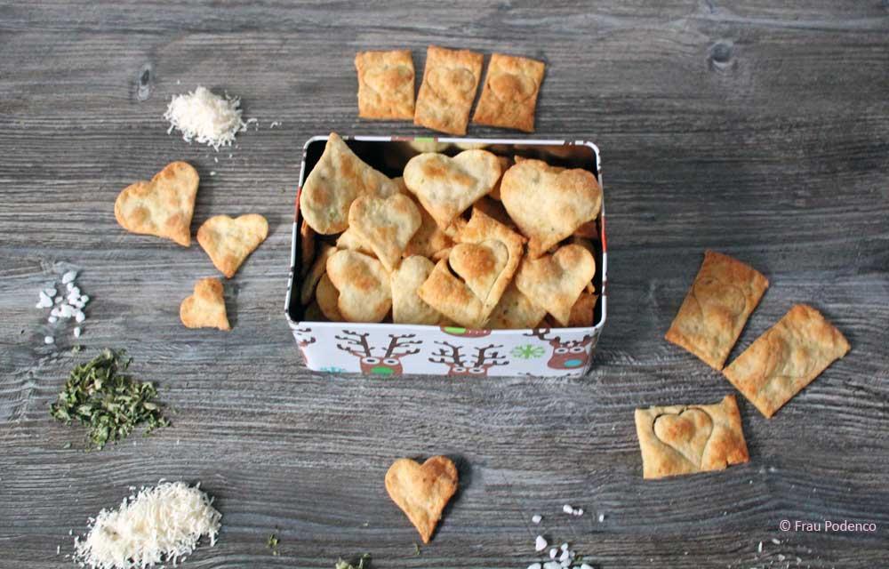 Rezeptbild: Cracker mit Parmesan und Oregano