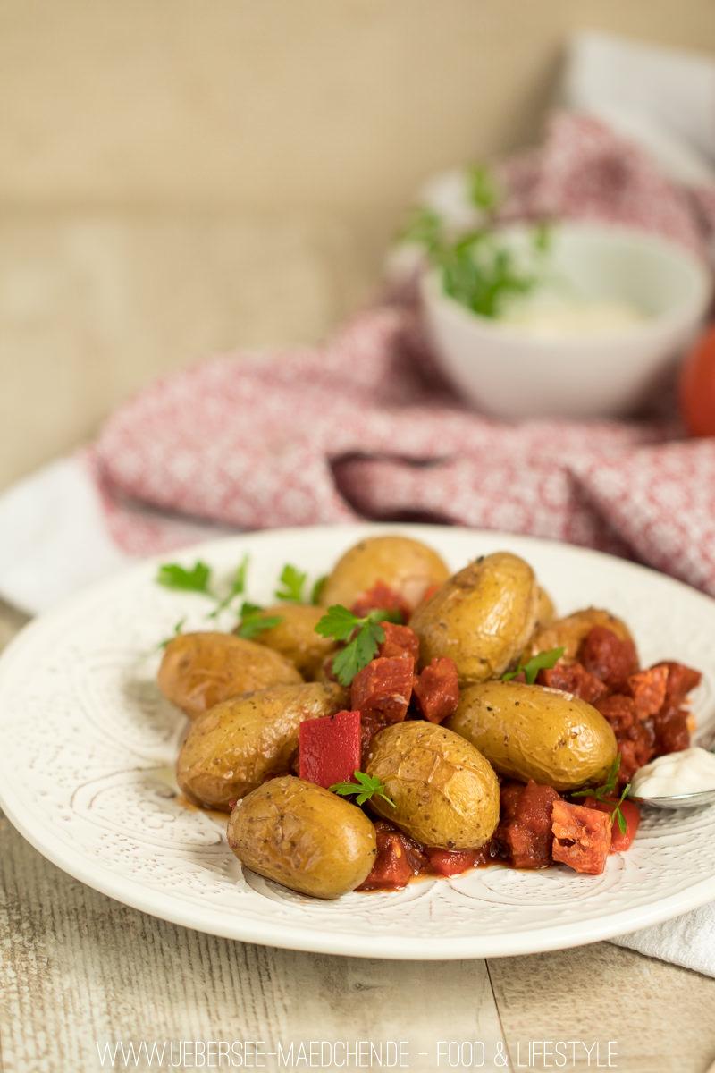 Rezeptbild: Schnelle Kartoffeln mit Chorizo-Paprika-Sauce