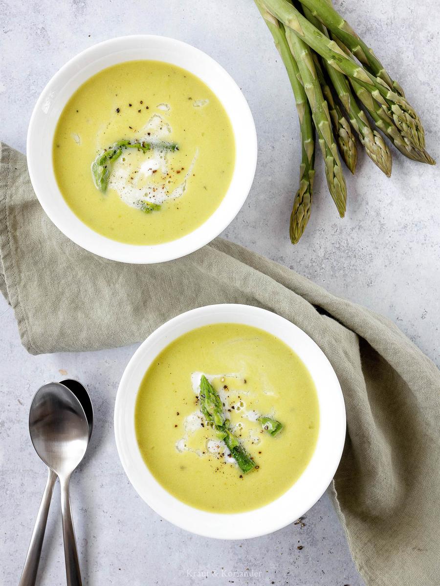Rezeptbild: Vegane Spargelsuppe mit Kokosmilch