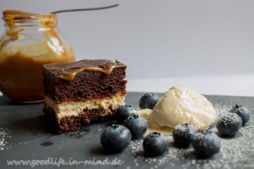 Rezeptbild: Brownie mit Cheesecream und Karamell