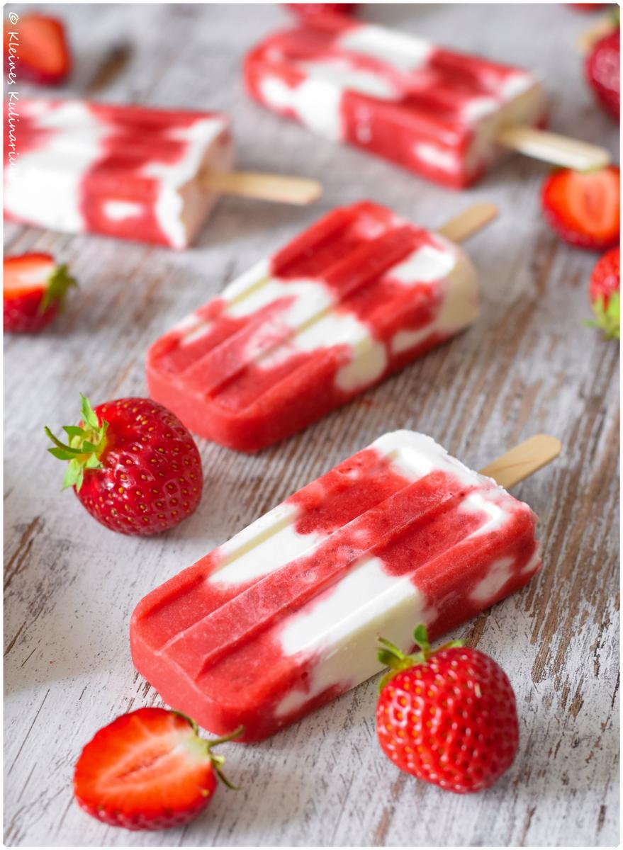 Rezeptbild: Erdbeer-Mascarpone-Eis am Stiel