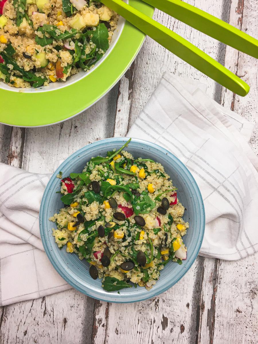 Rezeptbild: Schneller und sommerlicher Quinoasalat