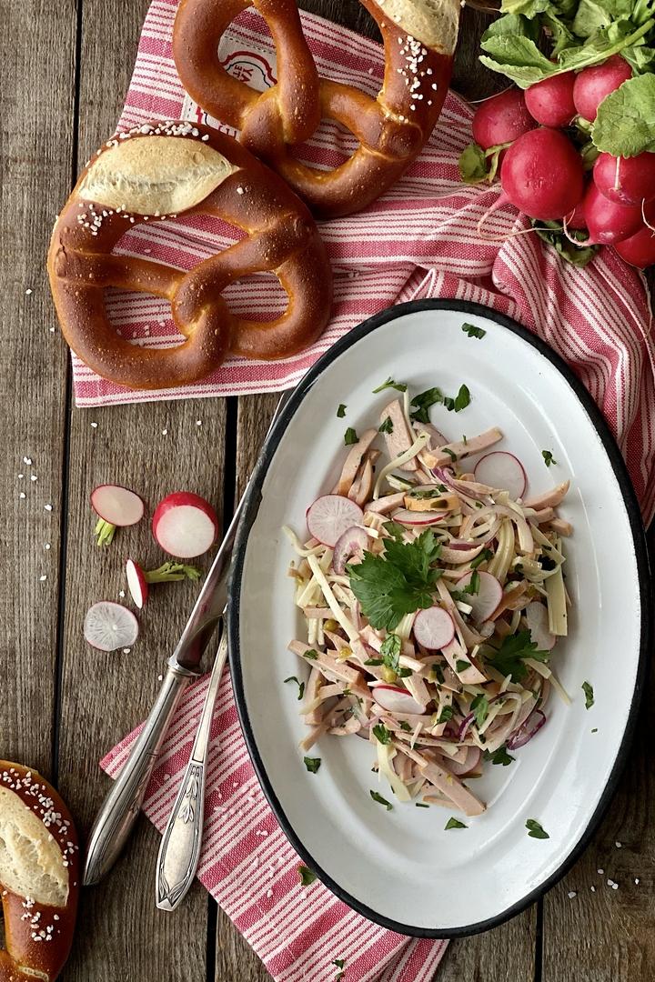 Rezeptbild: Einfacher Schweizer Wurstsalat