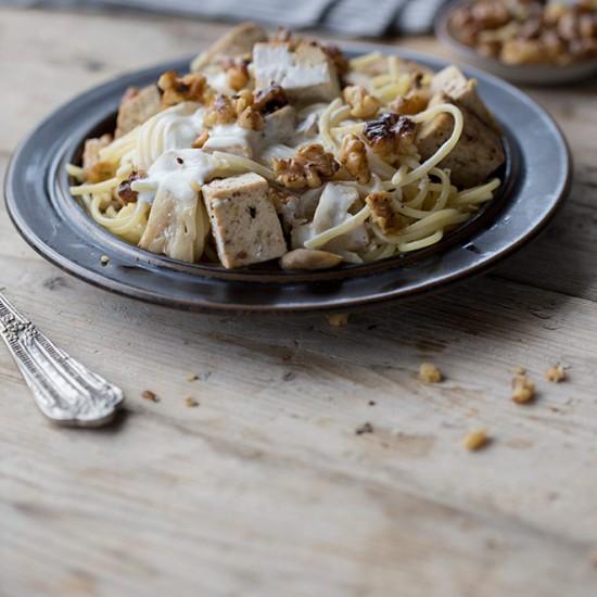 Rezeptbild: Spaghetti mit Halloumi, Pilzen und Walnüssen