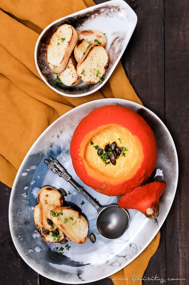 Rezeptbild: Kürbissuppe aus dem Ofen