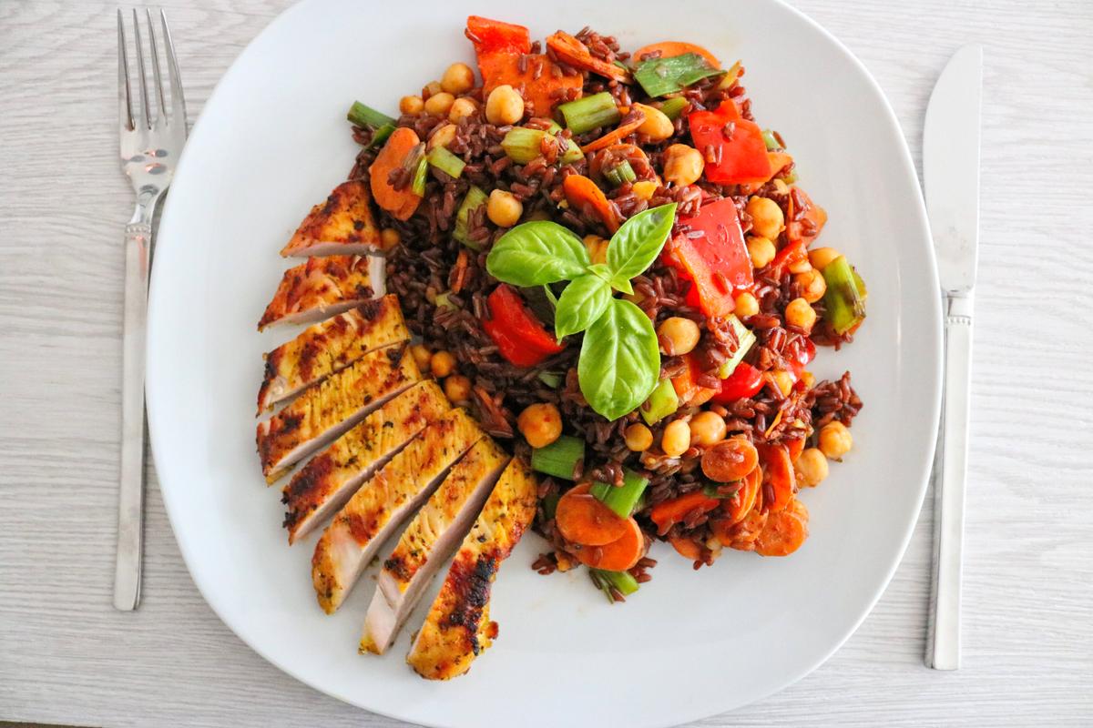 Rezeptbild: Fitness Reispfanne mit Hähnchen