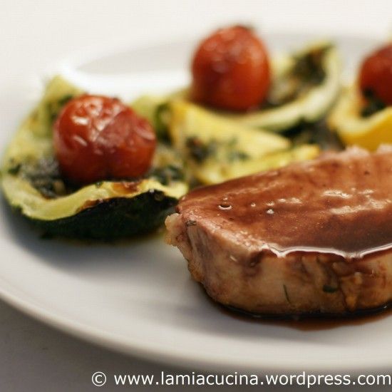 Rezeptbild: Iberisches Schwein mit Thymianjus und Beigemüse