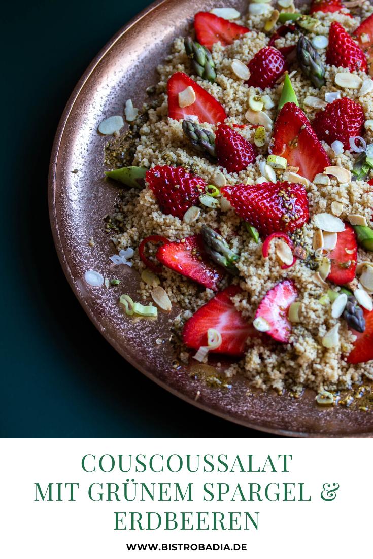 Rezeptbild: Couscoussalat mit Erdbeeren und grünem Spargel