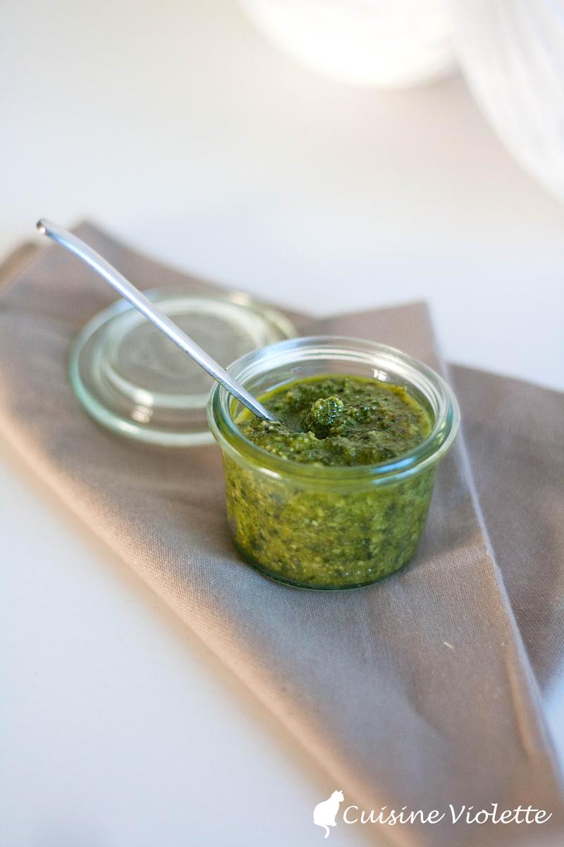 Rezeptbild: Kürbiskernpesto mit Basilikum