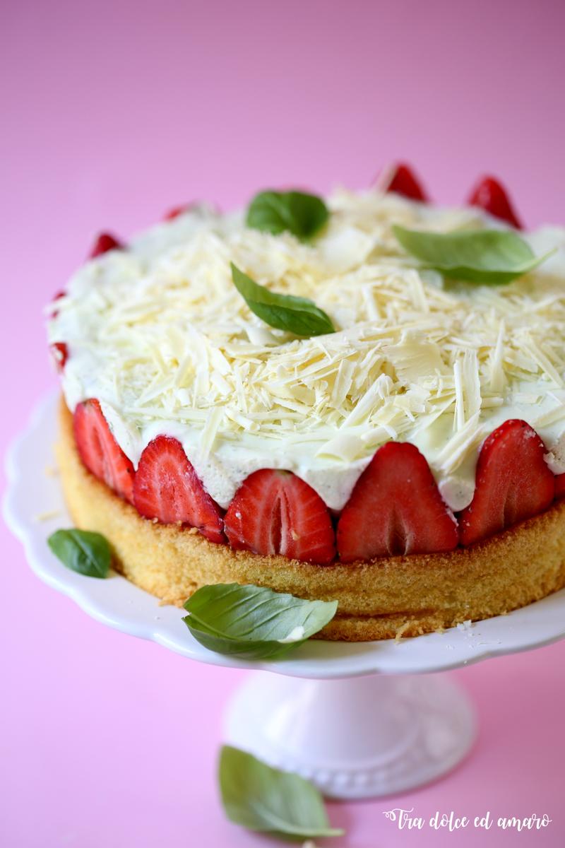 Rezeptbild: Erdbeer-Basilikum-Torte