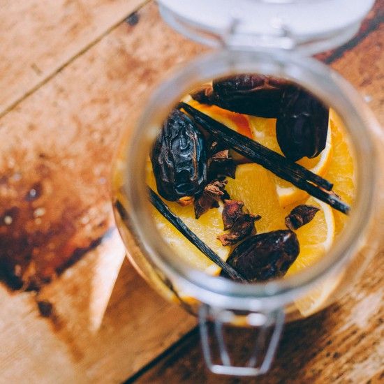 Rezeptbild: Dattel-Orangen Likör