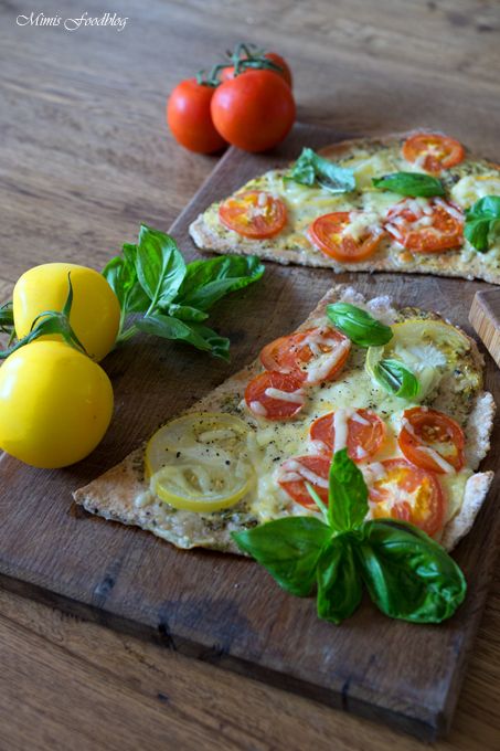Rezeptbild: Tomatenfladen mit Roggenmehl 