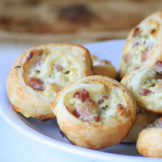 Rezeptbild: Blätterteigschneckchen mit Schinken