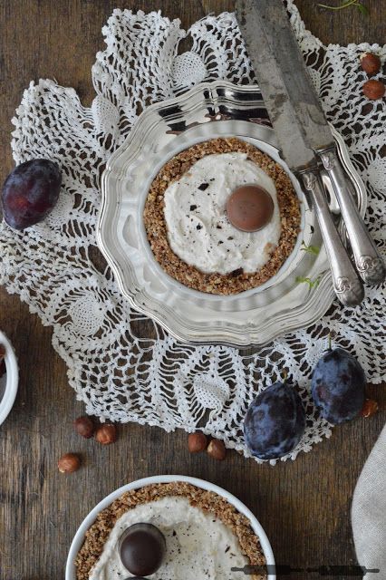 Rezeptbild: Dattel Tartelettes mit Schokoküssen