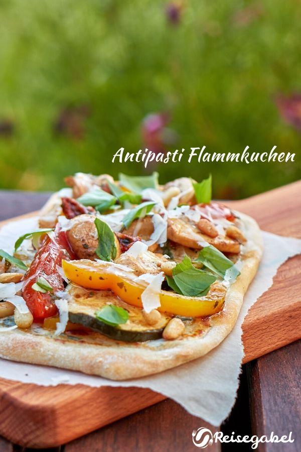 Rezeptbild: Antipasti Flammkuchen