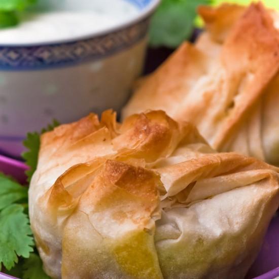 Rezeptbild: Gemüse Samosas im Filoteig