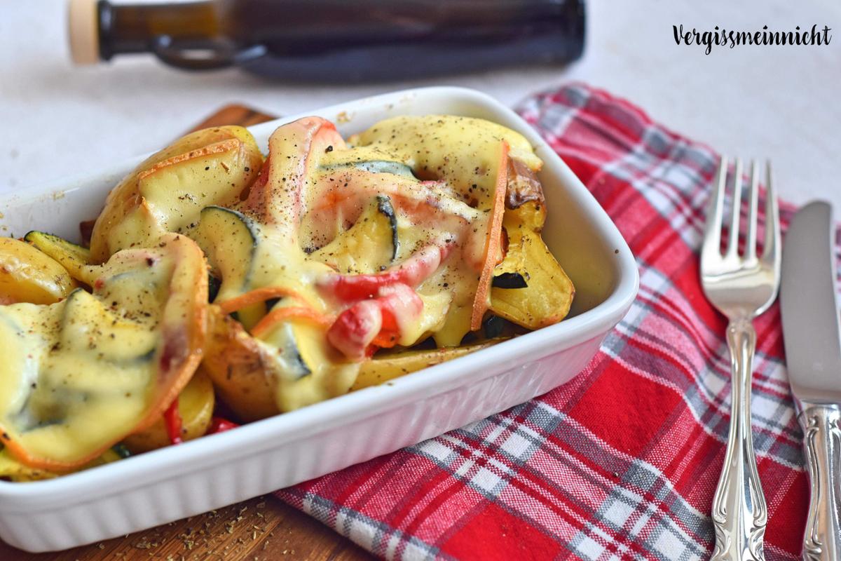 Rezeptbild: Gemüse mit Raclette überbacken