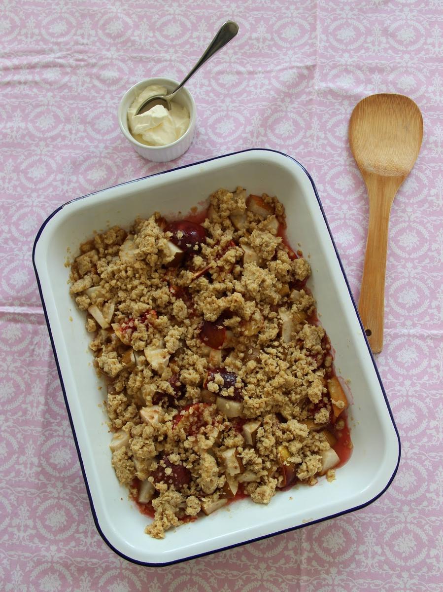 Rezeptbild: Feigen-Birnen-Crumble