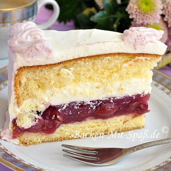 Rezeptbild: Kirsch- Mascarpone- Torte