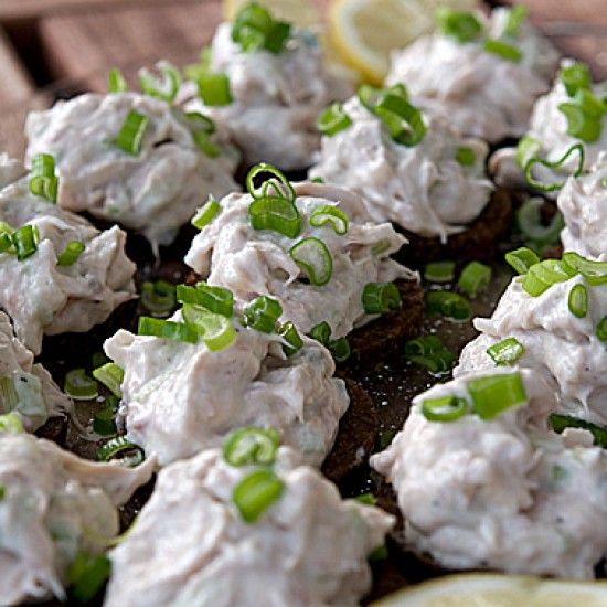 Rezeptbild: Tunfisch-Happen zum Aperitif