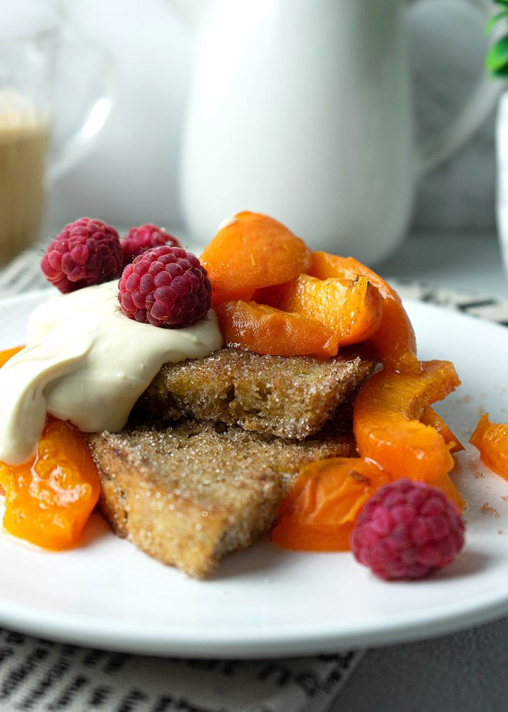 Rezeptbild: Armer Ritter mit  Aprikosen und Creme