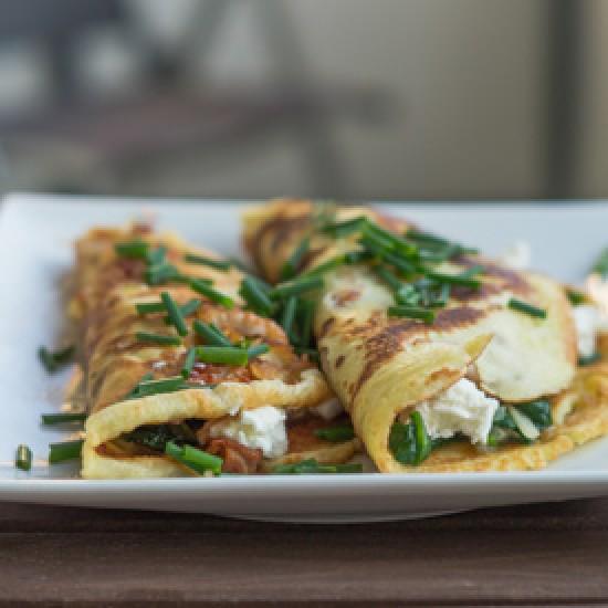 Rezeptbild: Speckpfannkuchen mit Spinat und Feta