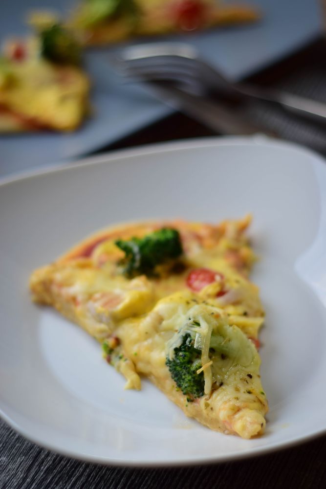 Rezeptbild: Pizza mit Sauce Hollandaise