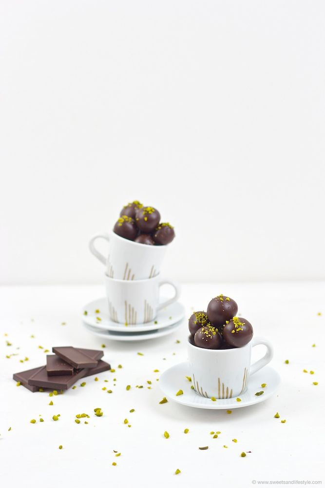 Rezeptbild: Selbst gemachte Mozartkugeln