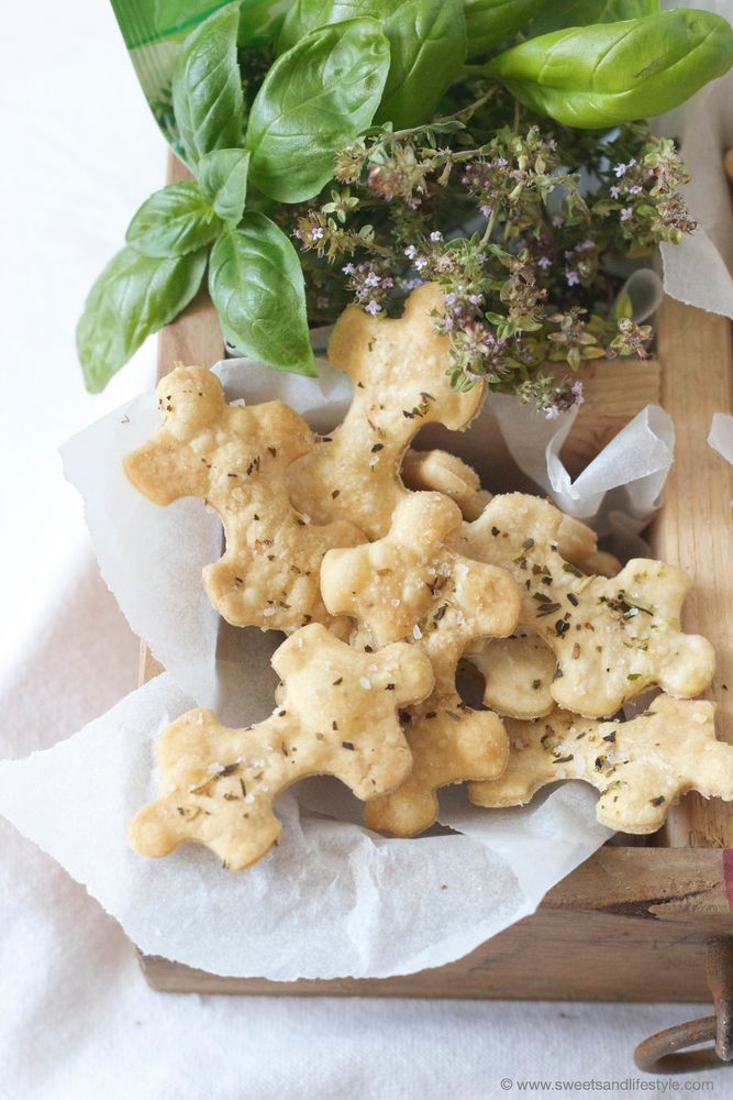 Rezeptbild: Cracker mit Kräutern