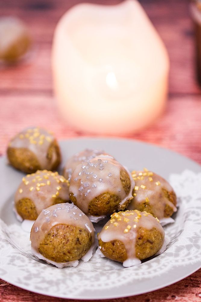 Rezeptbild: Mandel-Zimt-Kugeln