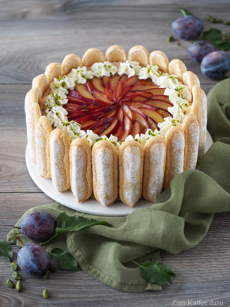 Rezeptbild: Zwetschgen-Torte mit Pistazien und Mohn