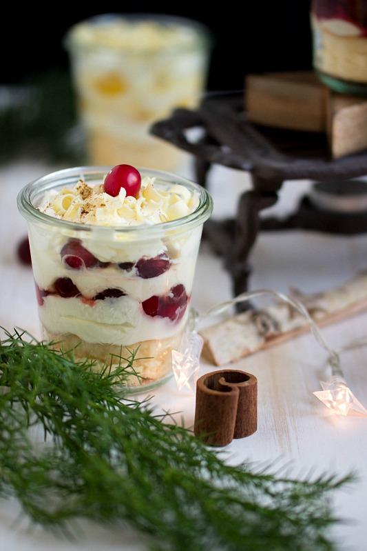 Rezeptbild: 3 weihnachtliche Dessertvariationen im Glas 