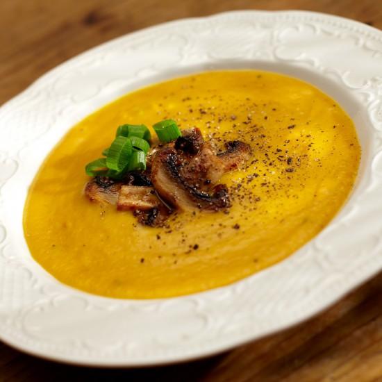 Rezeptbild: Kürbissuppe aus Hokkaidokürbis