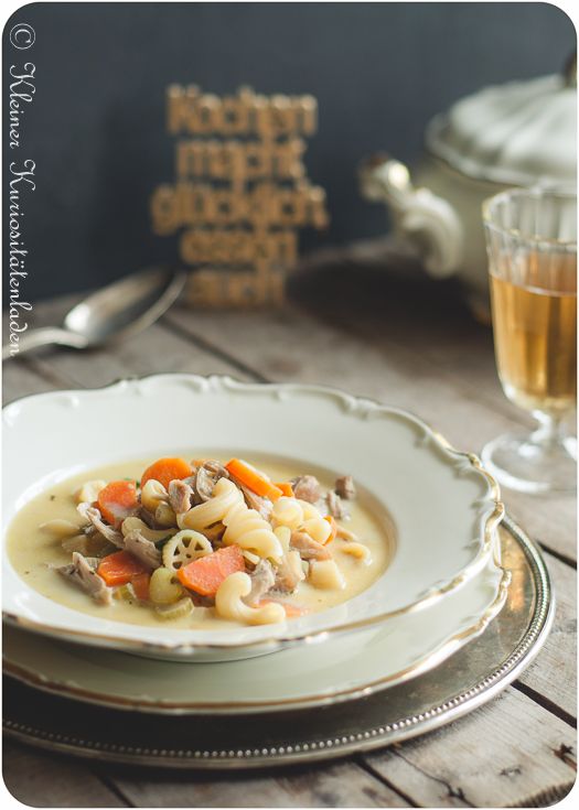 Rezeptbild: Hühnercremesuppe mit Nudeln und Gemüse
