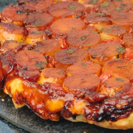 Rezeptbild: Tarte Tatin Surprise by Ottolenghi