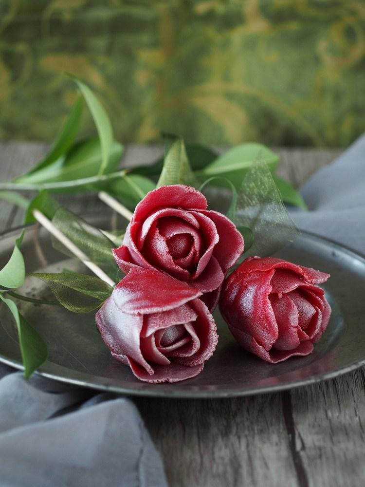 Rezeptbild: Rosen-Cake Pops