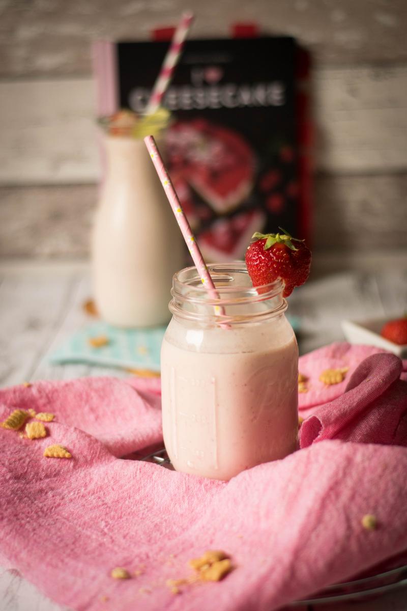 Rezeptbild: Vanilla Strawberry Cheesecake Shake