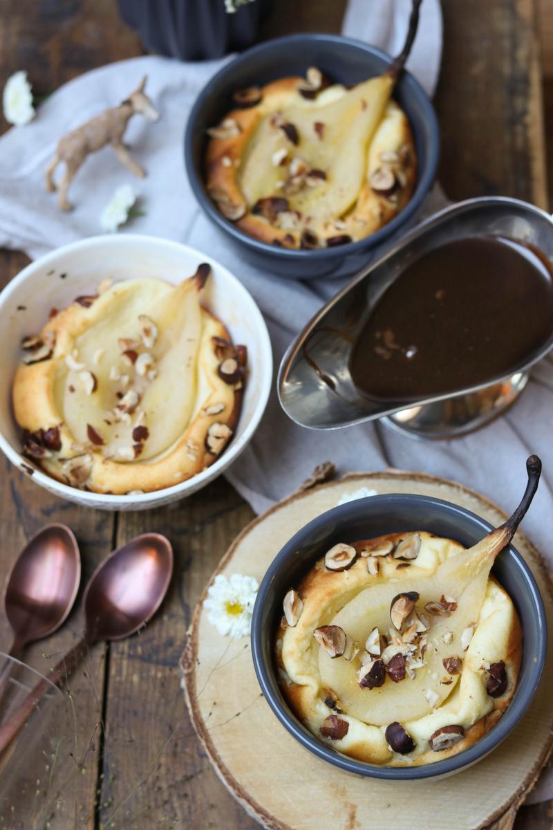 Rezeptbild: Birnen-Quarkauflauf mit Schokoladensauce