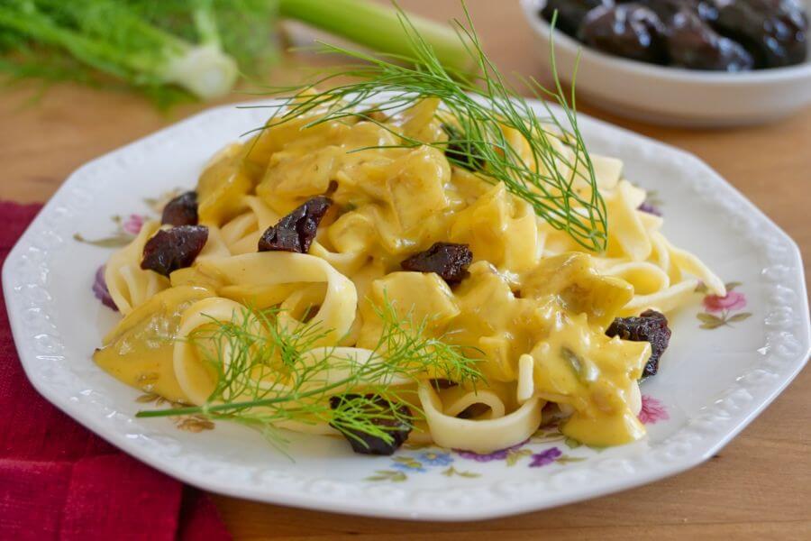 Rezeptbild: Pasta mit Fenchel und getrockneten Pflaumen
