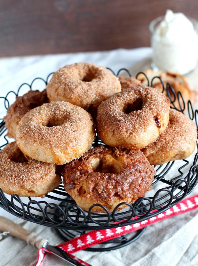 Rezeptbild: Cinnamon-Crunhc-Bagel mit Honig-Walnuss-Frischkäse