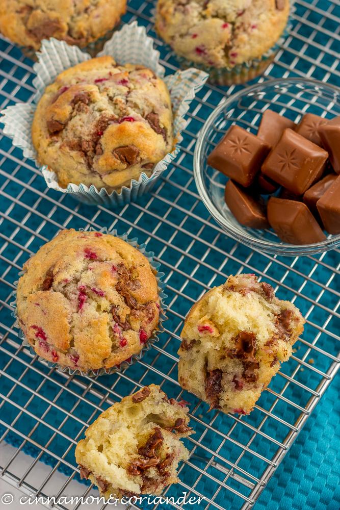 Rezeptbild: Himbeer-Eierlikör-Muffins mit Nougat