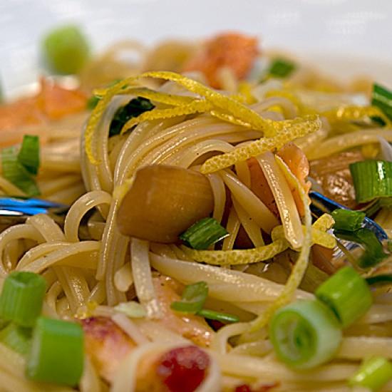 Rezeptbild: Linguine con asparago e salmone