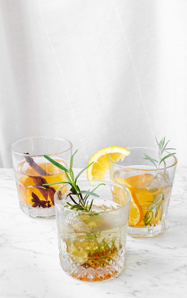 Rezeptbild: Tee selber machen: Einfache Tee-Ideen zum Selbstbrauen