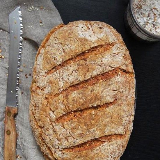 Rezeptbild: Utraknuspriges, extrasaftiges Möhrenbrot