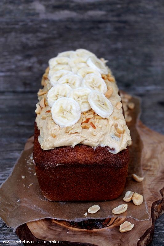 Rezeptbild: Bananen-Erdnuss-Kuchen