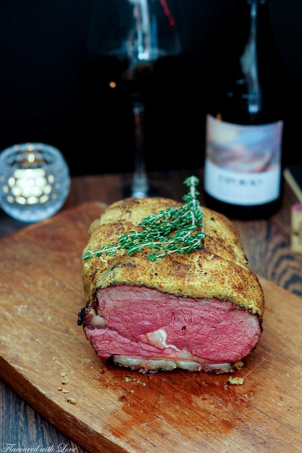 Rezeptbild: Roastbeef mit Thymian-Senf-Kruste