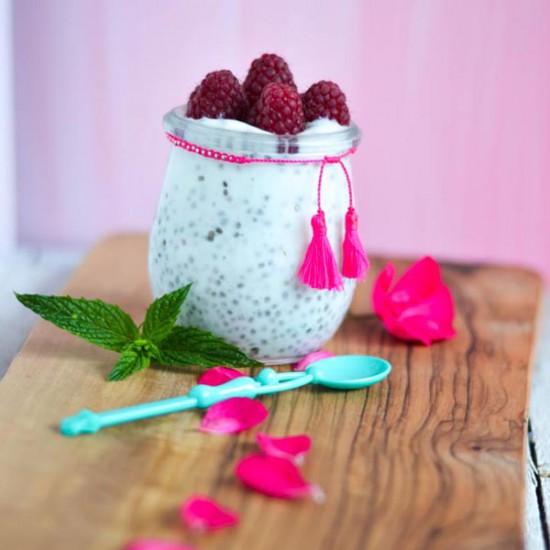Rezeptbild: Joghurt Chiapudding mit Himbeeren