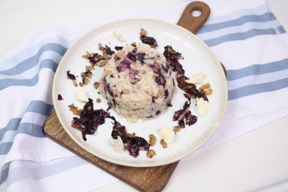 Rezeptbild: Risotto mit Radiccio, Gorgonzola und Walnüssen