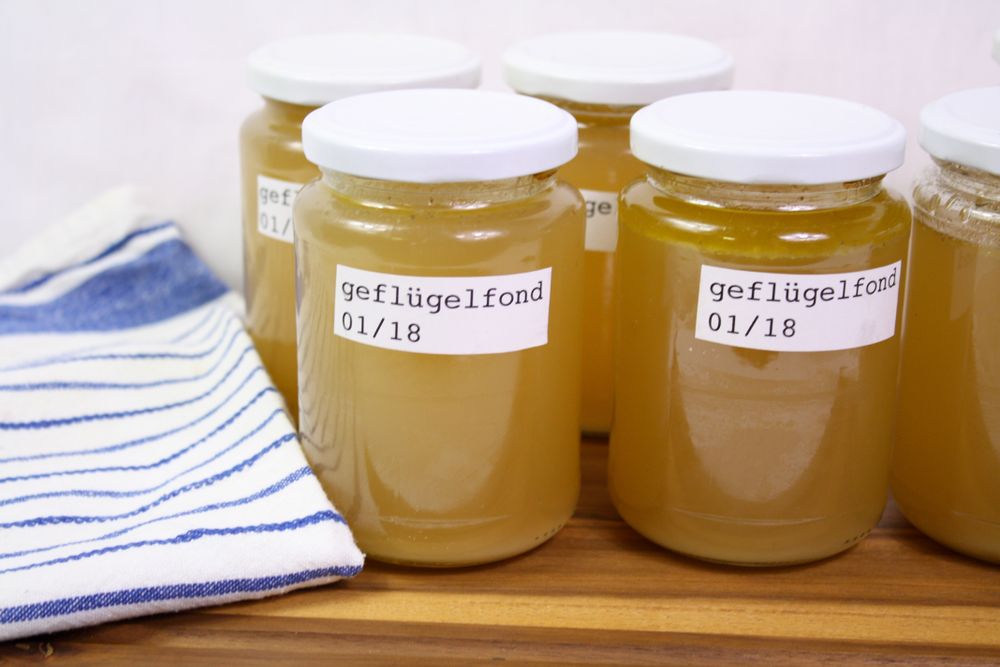 Rezeptbild: Geflügelfond