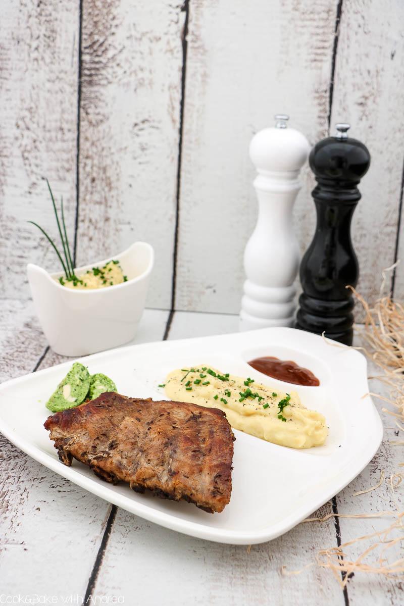 Rezeptbild: Schweinerippchen mit Erdäpfelkäse